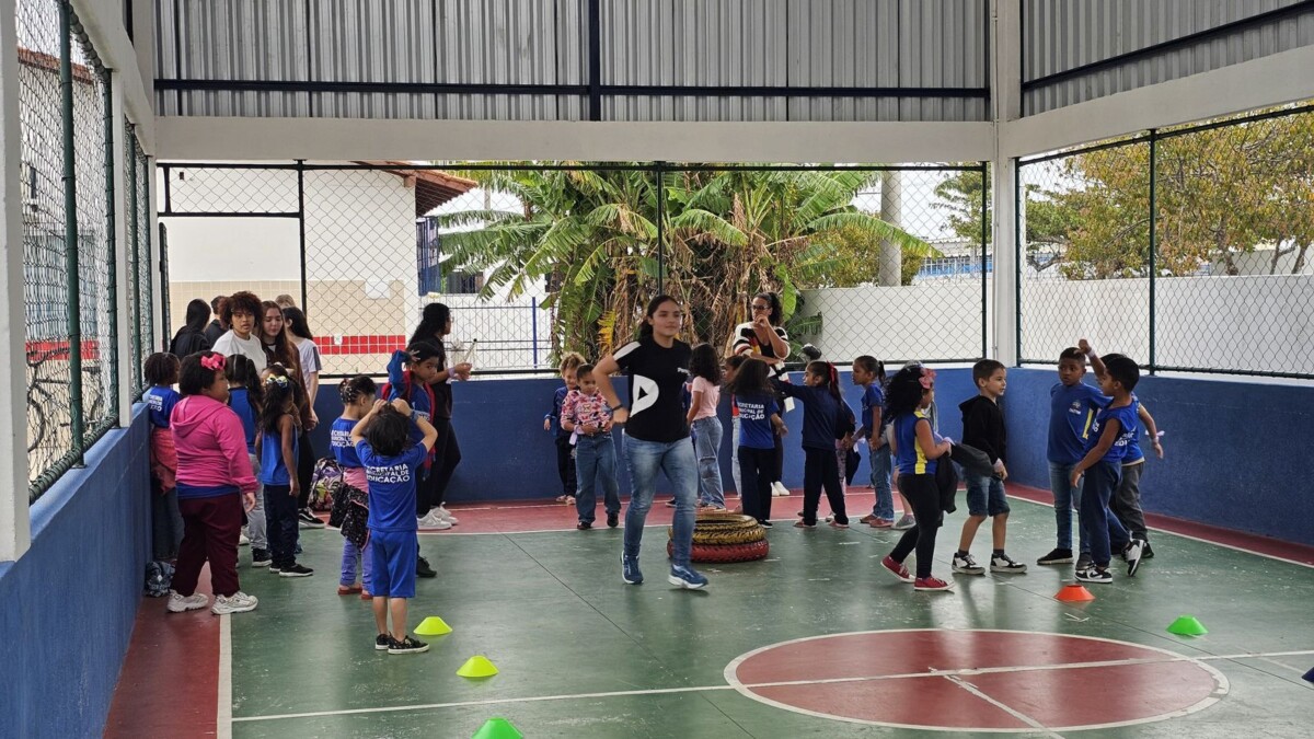 Integração e aprendizado marcam encontro entre escolas de Cabo Frio