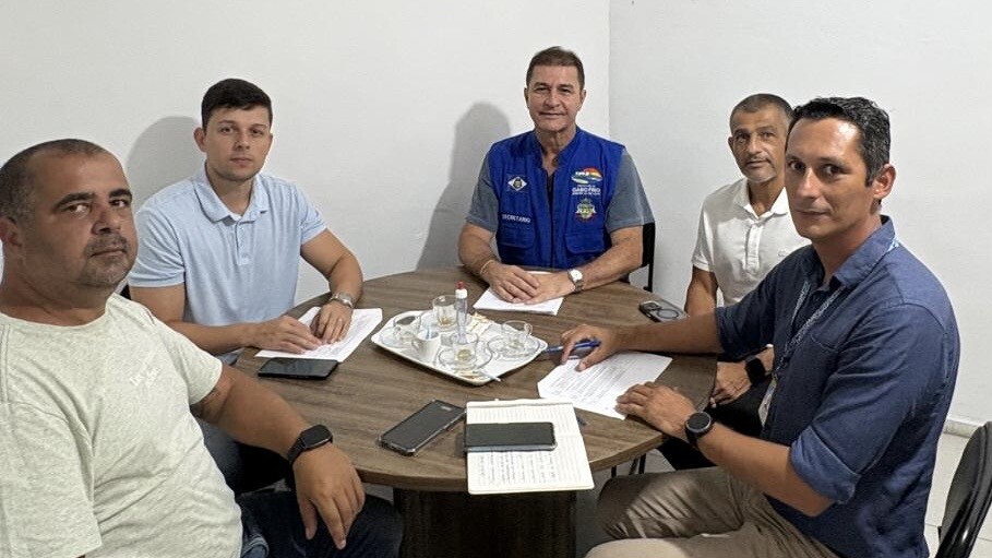Reunião entre Prefeitura de Cabo Frio e Salineira discute demandas da população e planejamento de ações para o Maio Amarelo