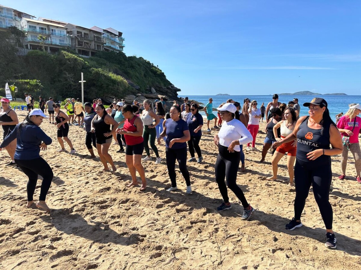 Trilha entre José Gonçalves e Caravelas movimenta Búzios com atividade ao ar livre