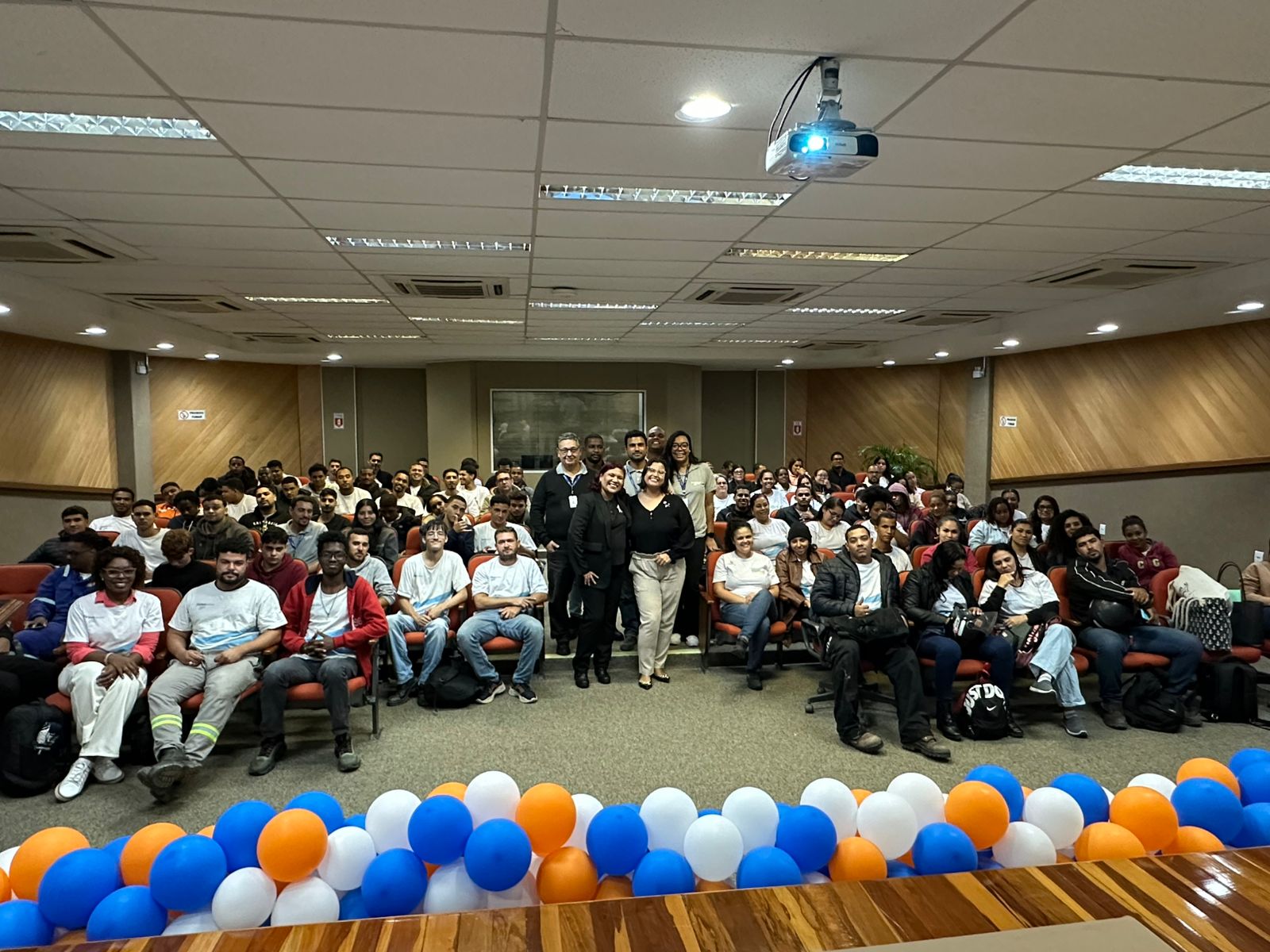 Com inclusão e diálogo, evento aproxima PCDs do mercado de trabalho