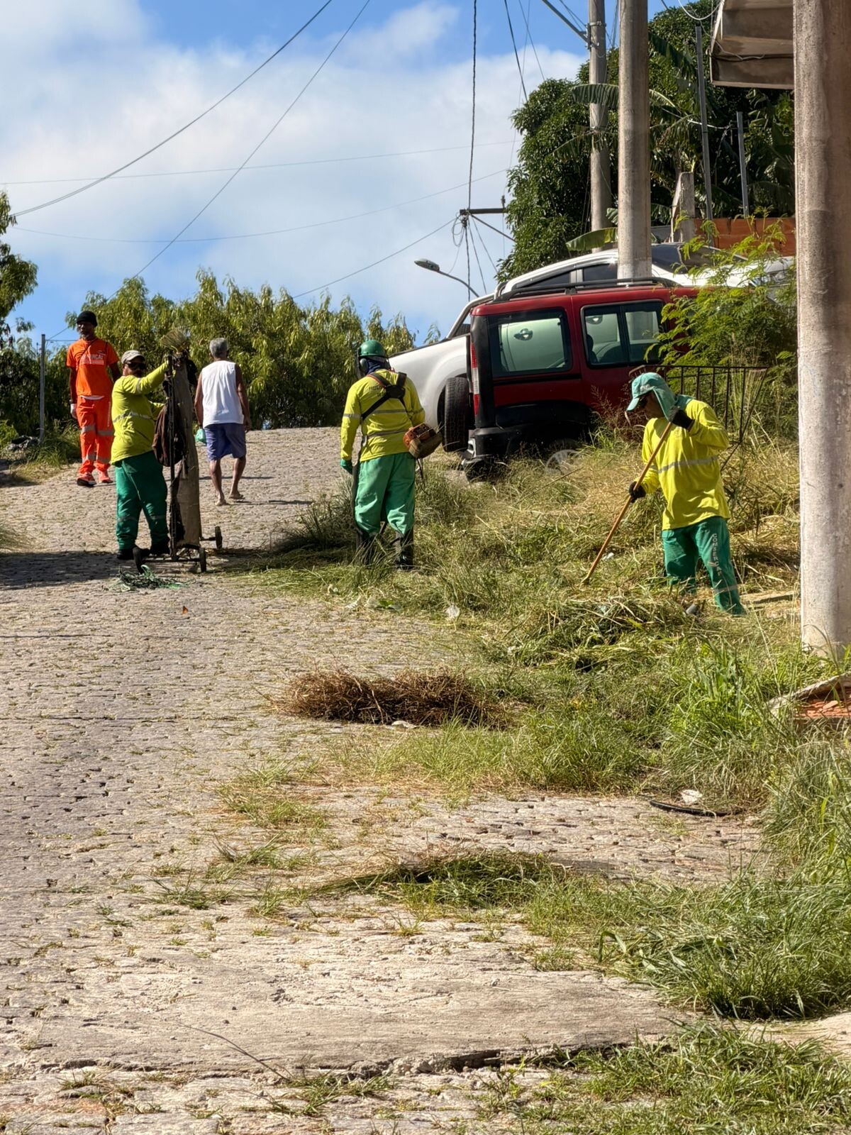 Operação da Prefeitura de Cabo Frio atua contra ocupação irregular das ruas no Jardim Esperança