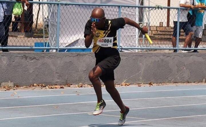 Agente da Guarda Civil de Cabo Frio busca marca inédita nos 100 metros rasos em competição nacional de atletismo