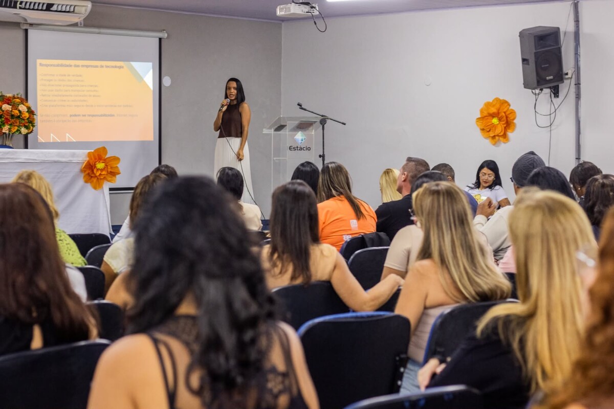 Maio Laranja: simpósio reuniu especialistas do meio jurídico e psicólogos para falar sobre o combate ao abuso e exploração sexual infantil