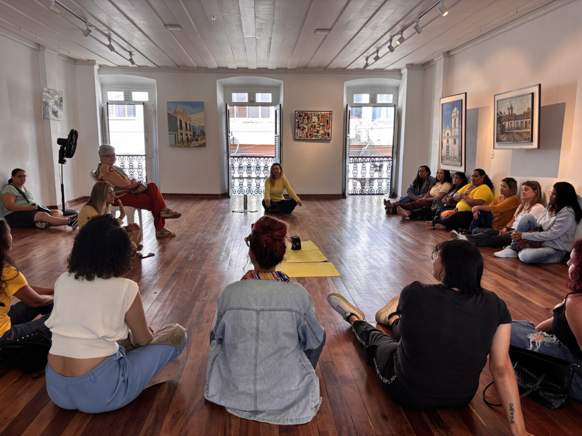 Palácio das Águias recebe edição especial de roda terapêutica para mulheres pelo Setembro Amarelo