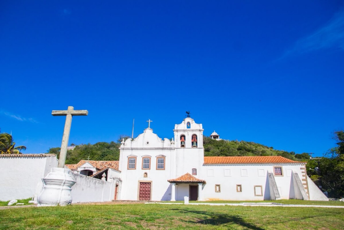 Sarau no Mart leva música e sensibilização para o Setembro Amarelo em Cabo Frio