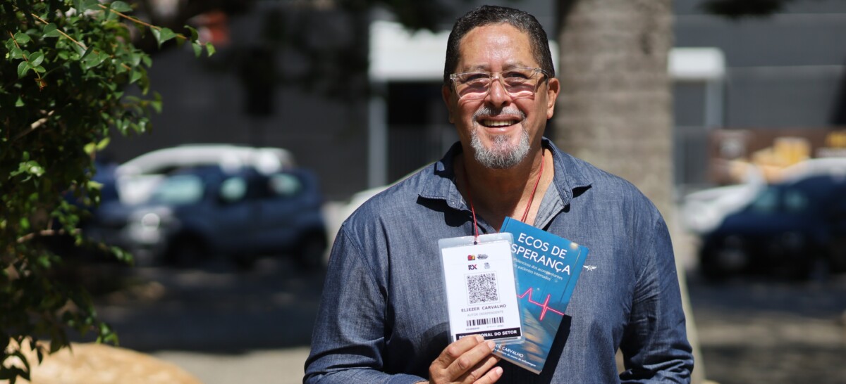 Enfermeiro da UPA de Tamoios participa da Bienal Internacional do Livro, em São Paulo