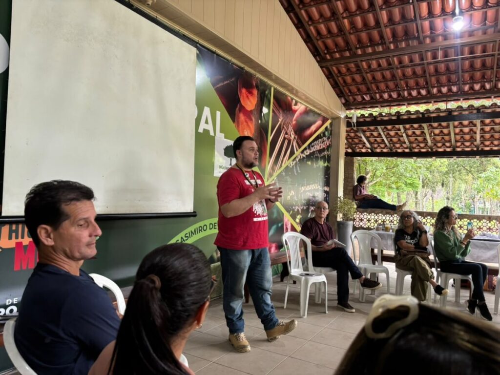 Grupo Aroeira e RedesFito articulando cuidado em Casimiro