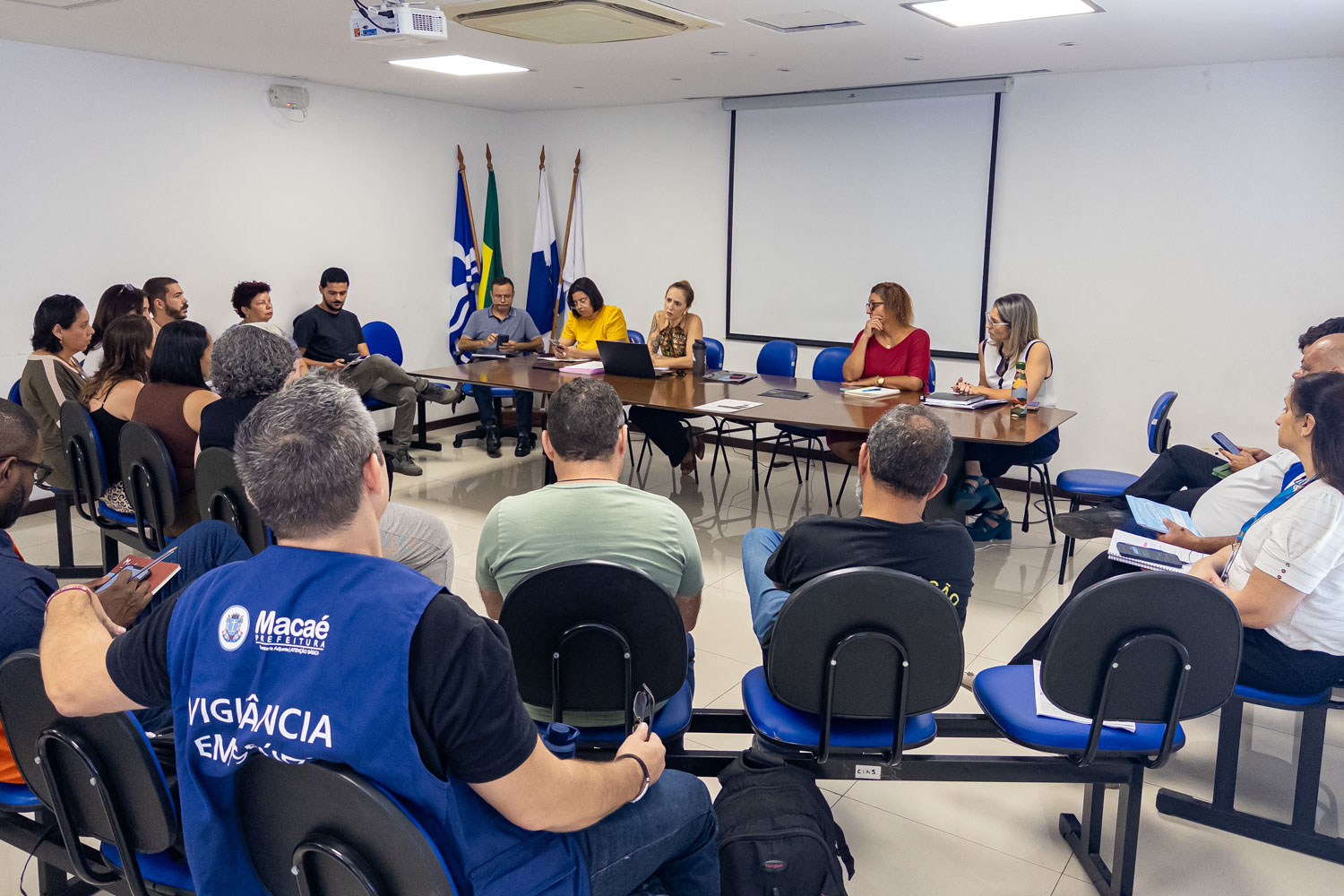 Integração entre secretarias fortalece planejamento para enfrentar emergências climáticas