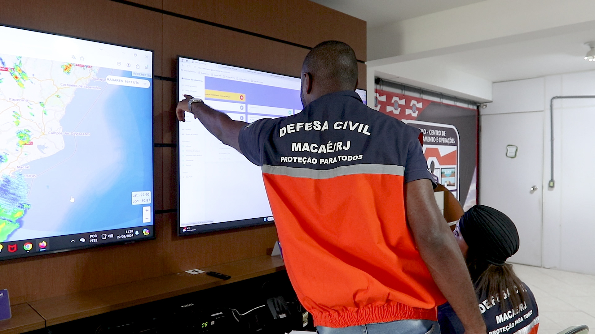 Defesa Civil monitora alerta de chuvas fortes e rajadas de vento