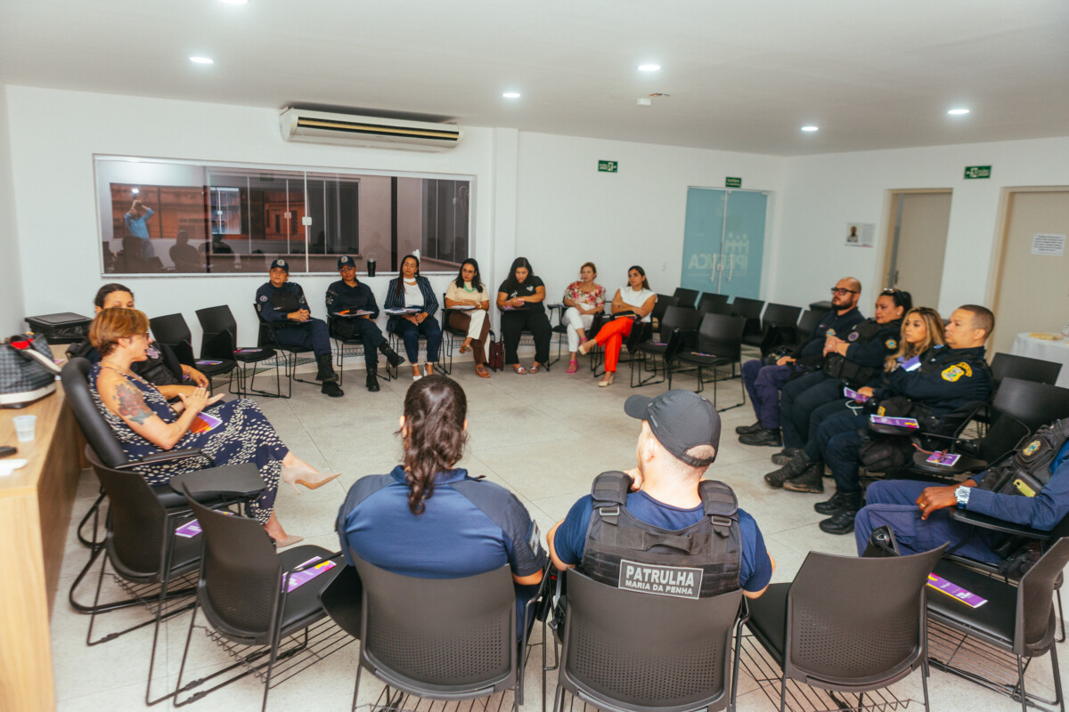 Roda de conversa debate crimes de gênero e o enfrentamento à violência contra meninas e mulheres