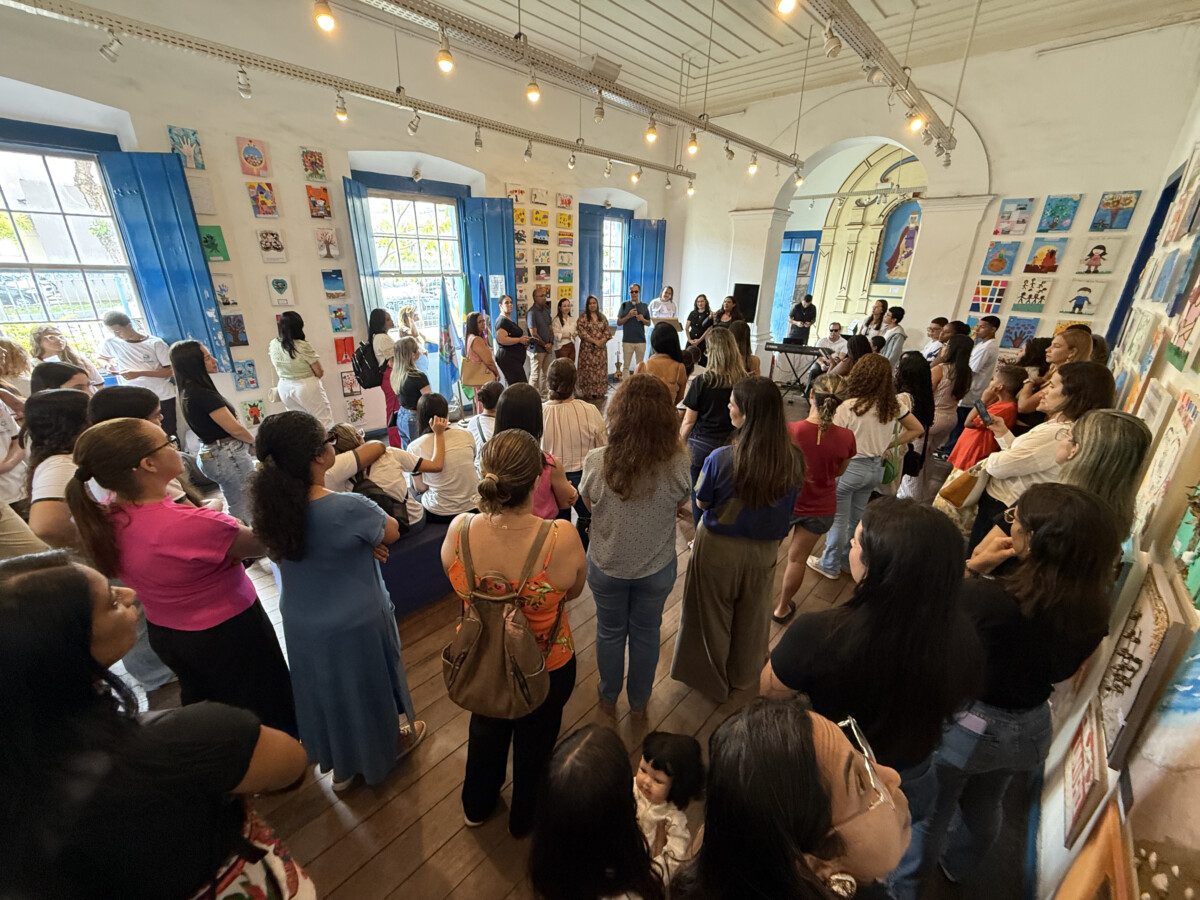 Mostra de Arte na Charitas apresenta telas de estudantes da Educação Especial de Cabo Frio