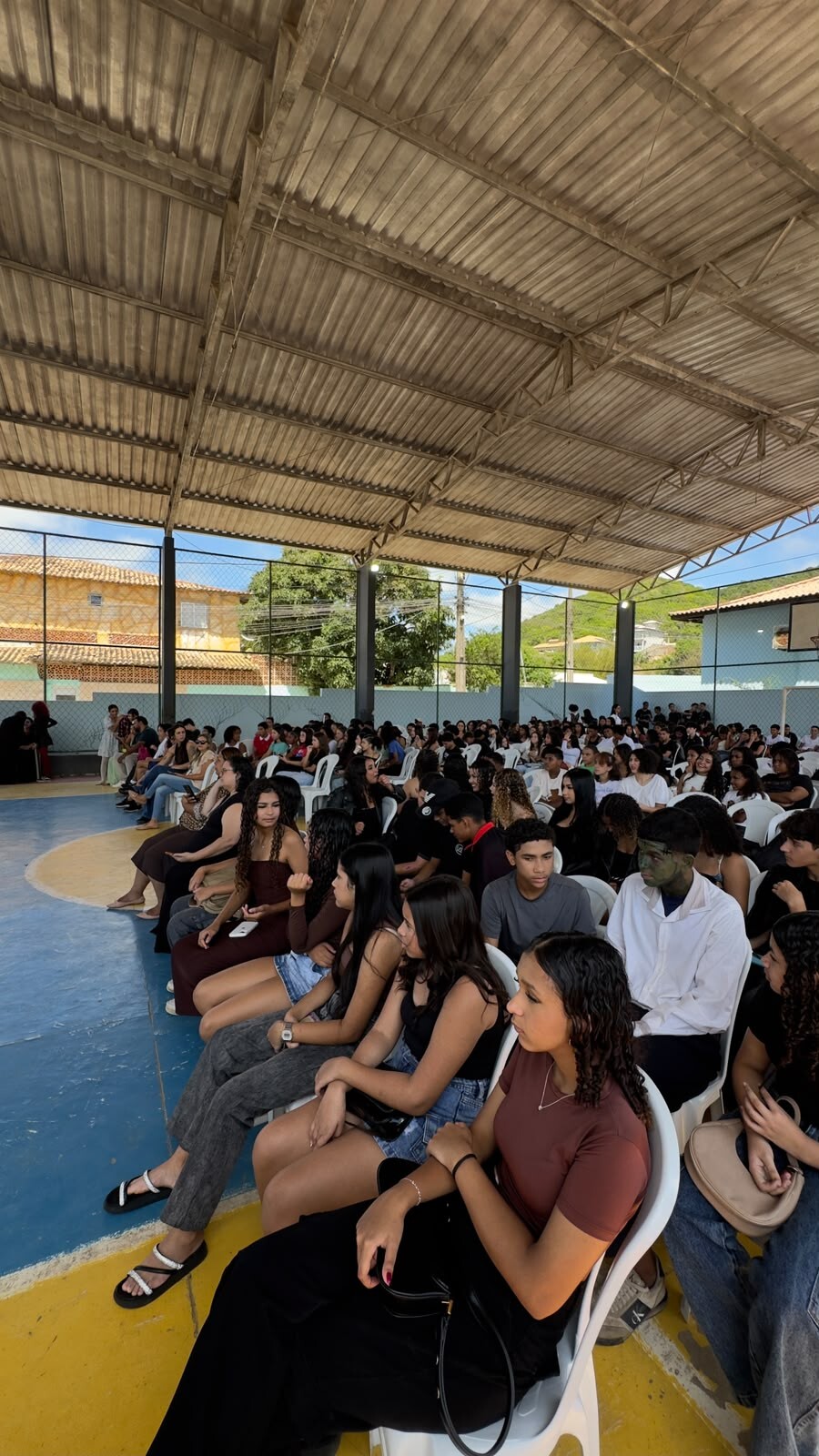 Escola Municipal Regina da Silveira realiza 12ª edição da FLIREG